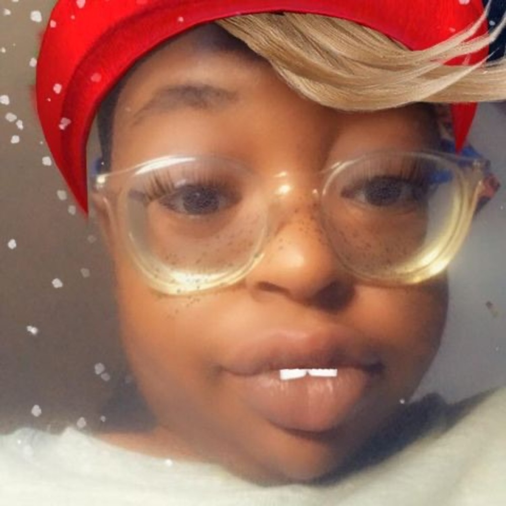 Meet your Posher, Vito